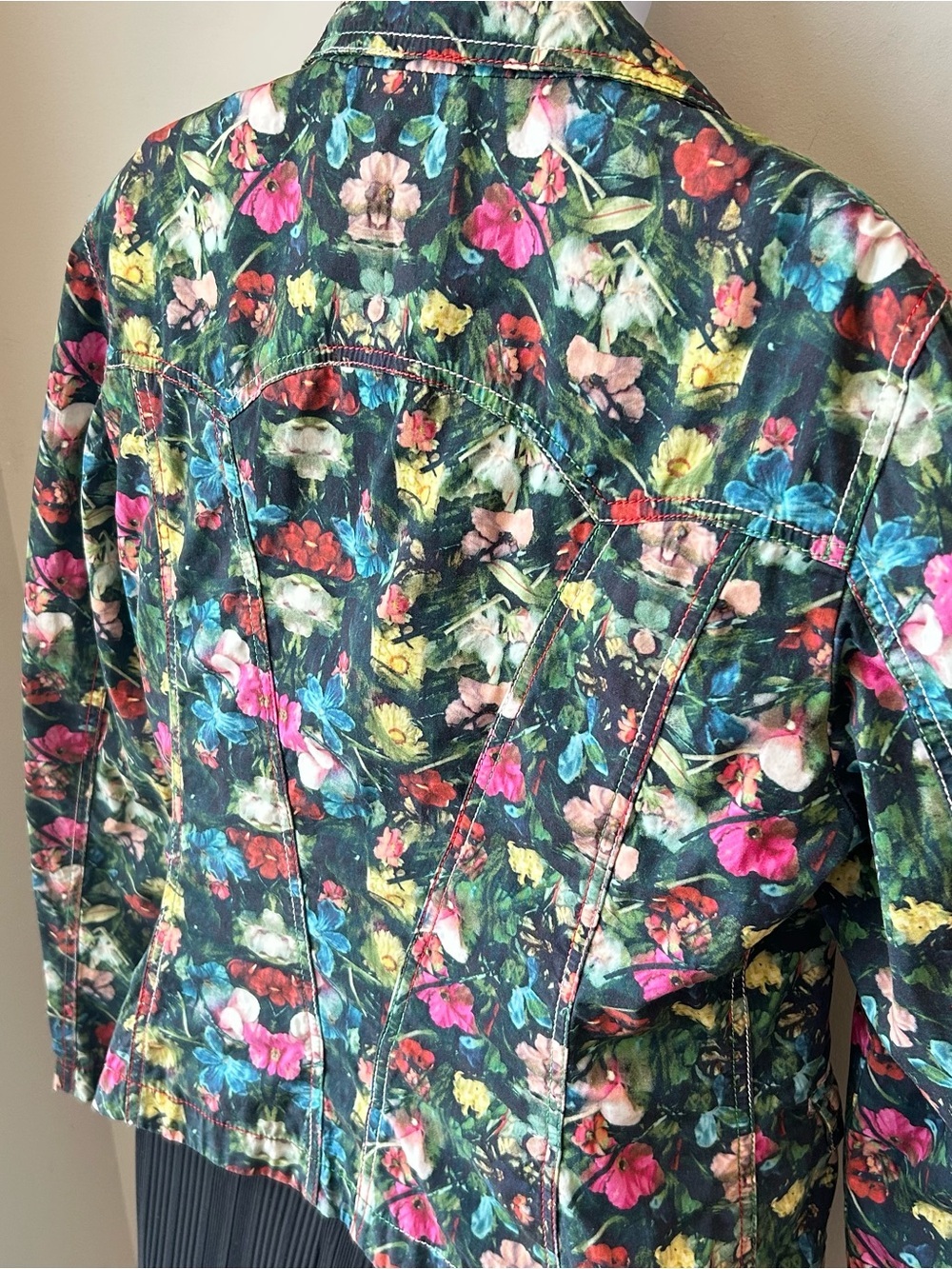 Dark Floral Blazer | Romantic Academia | Whimsigoth | Made in Italy 🇮🇹 | Size 12